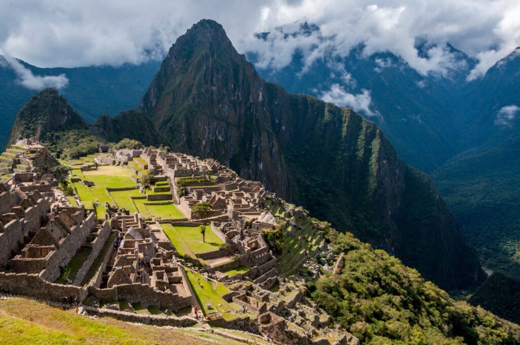 Machu Picchu in Peru – Inka-Ruinen vor den Anden