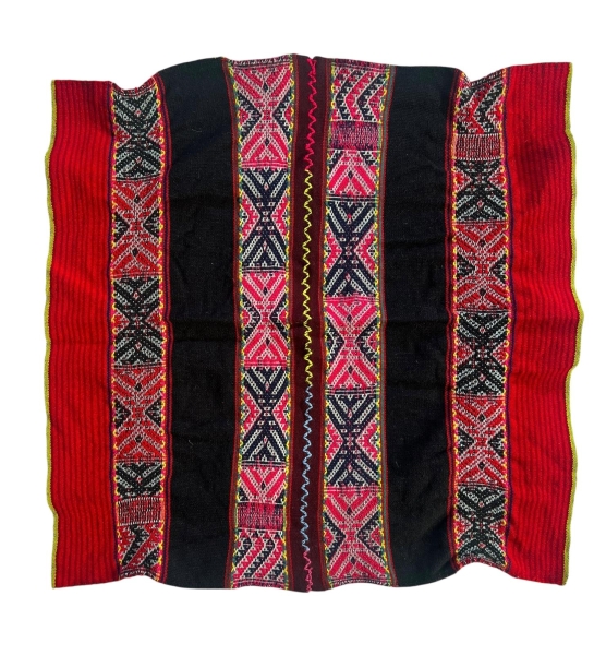 1016 Chuncho&Wiracocha 64x67cm